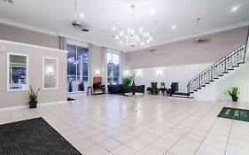 Suburban Studios Williamsburg Central